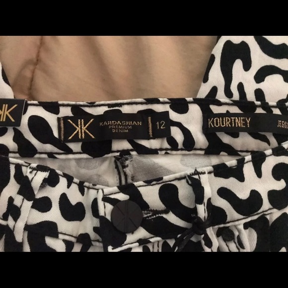 Kardashian Kollection kourtney Jeggings - Picture 5 of 5